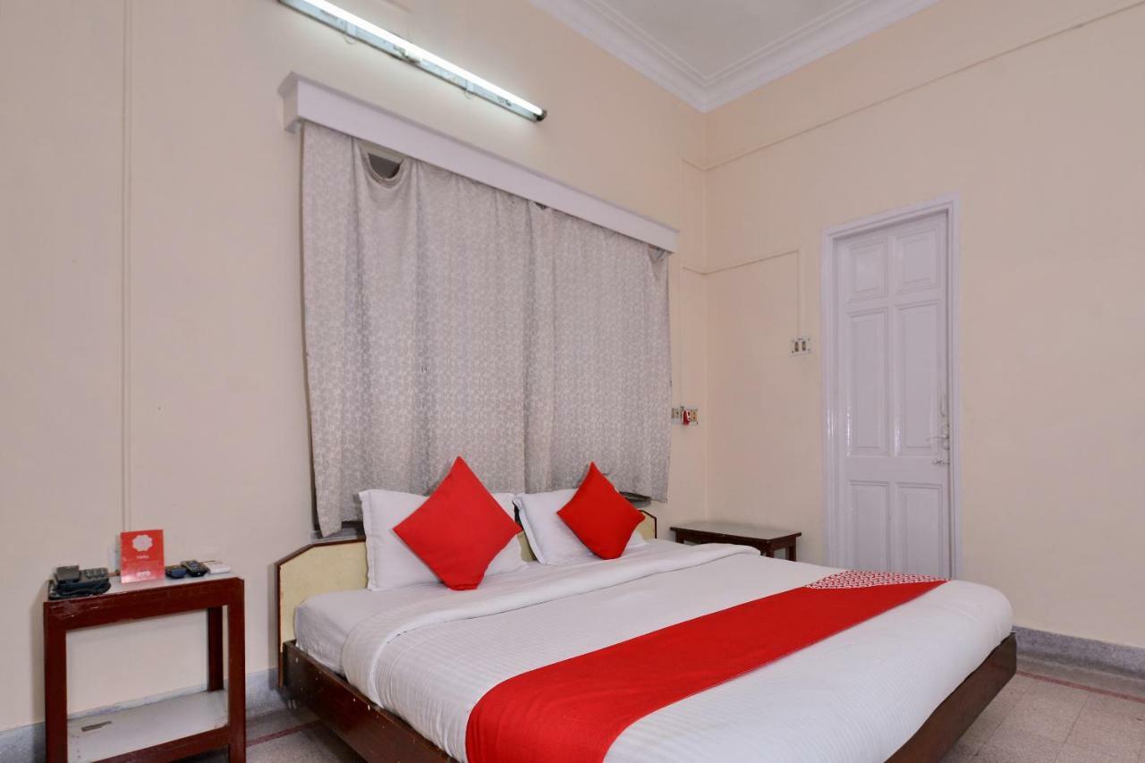 Oyo 10826 Sona Guest House Calcutta Eksteriør billede