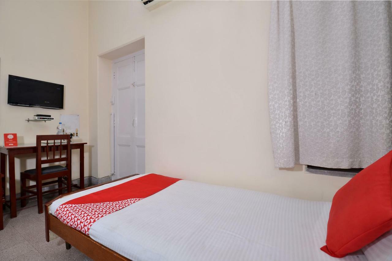 Oyo 10826 Sona Guest House Calcutta Eksteriør billede